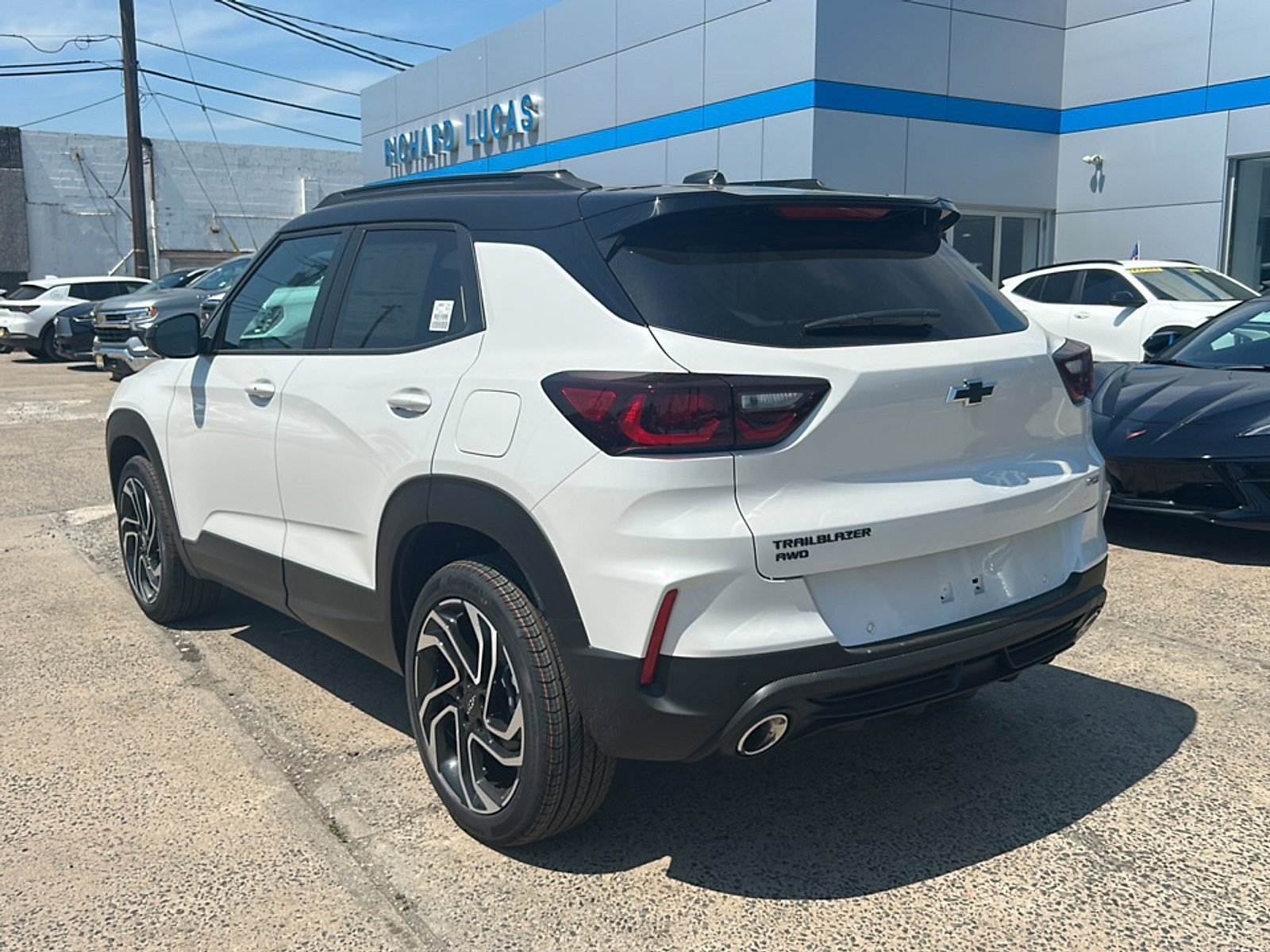 New 2026 Chevrolet TrailBlazer RS w/ Convenience Package AWD/4WD image 9