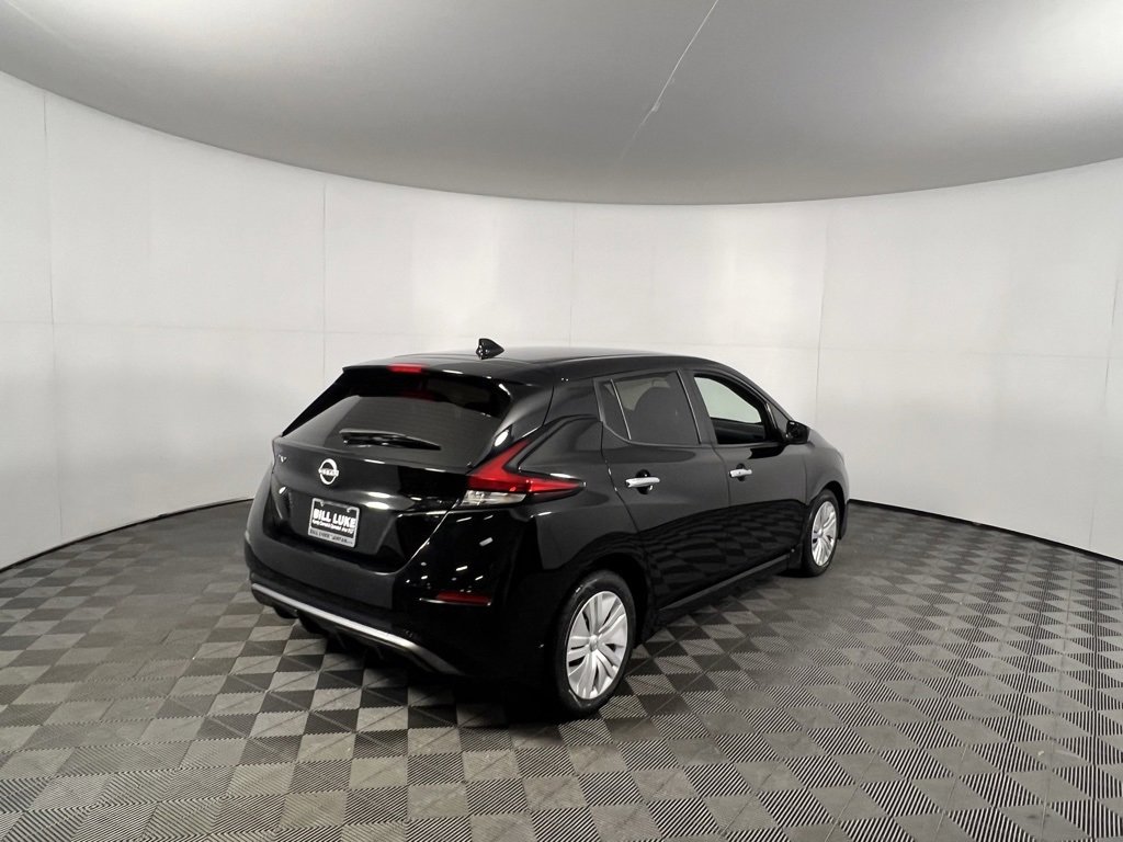 Used 2023 Nissan Leaf S image 5