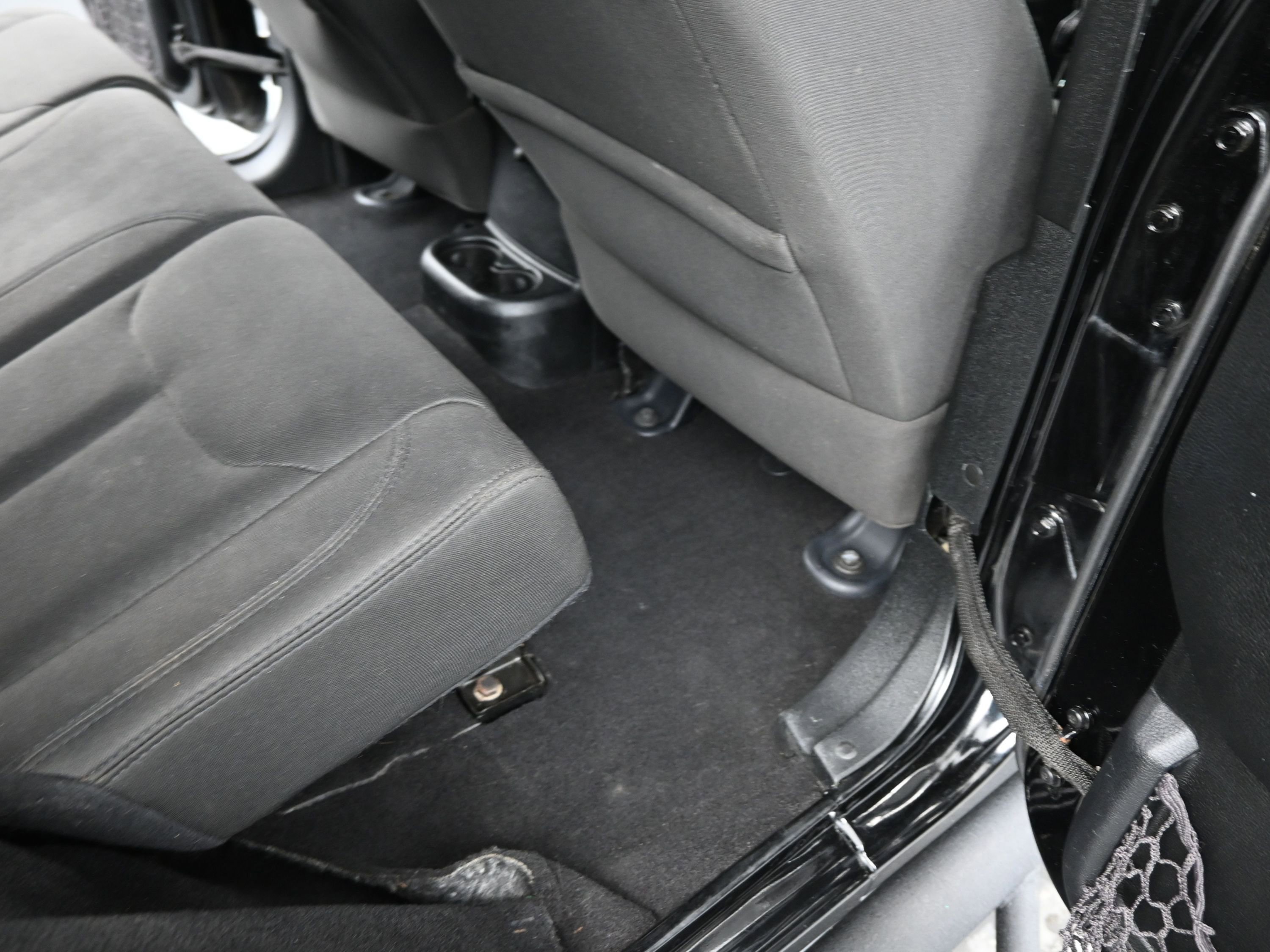 Used 2016 Jeep Wrangler Unlimited Sport w/ Quick Order Package 24S image 17