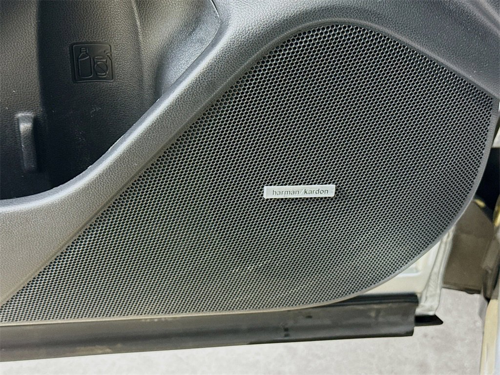 Used 2019 Subaru Forester Limited image 23