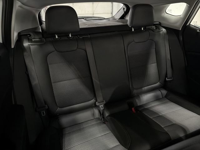 Certified 2025 Chevrolet Trax LT w/ LT Convenience Package image 16