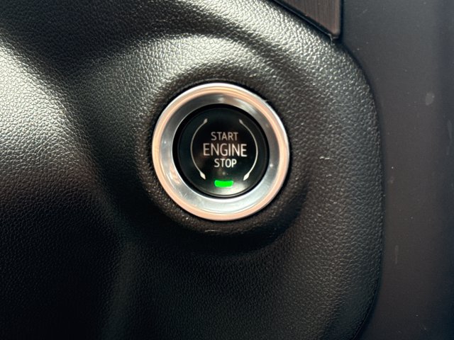 Used 2023 GMC Sierra 2500 AT4 w/ AT4 Preferred Package AWD/4WD image 30