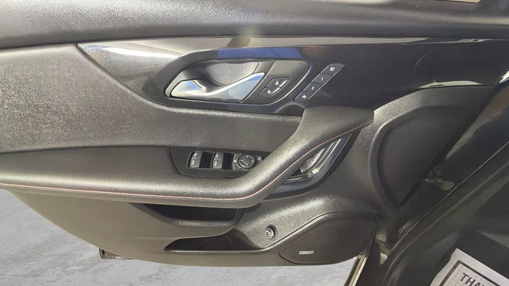 Used 2023 Chevrolet Blazer RS w/ Driver Confidence II Package FWD image 24