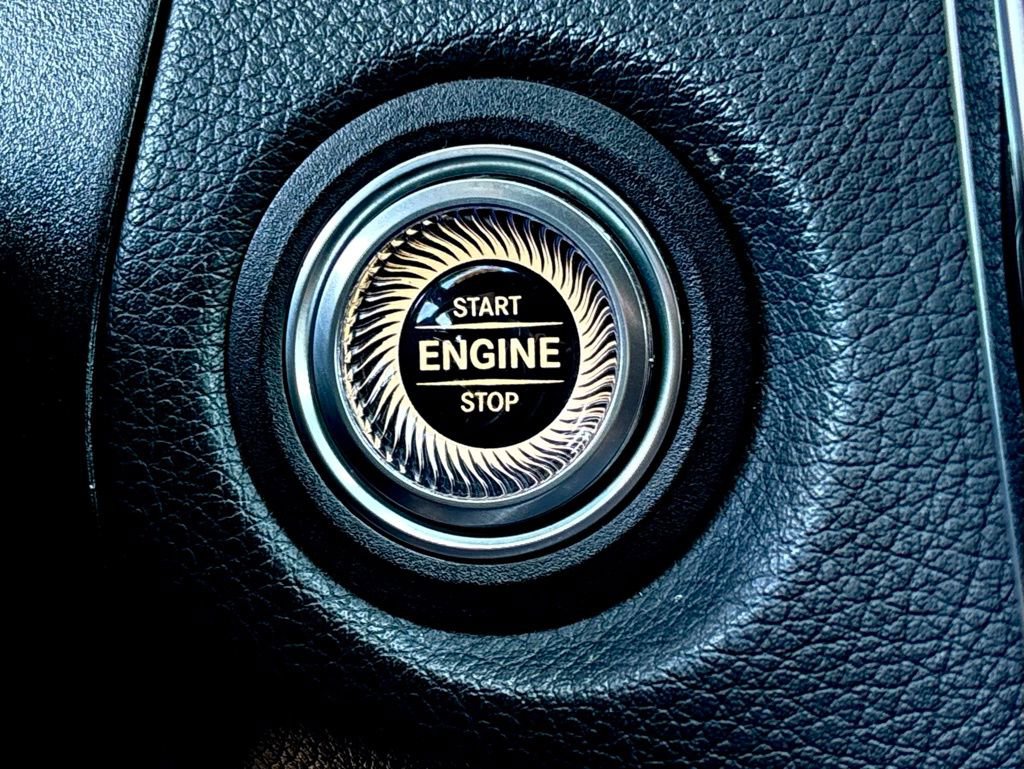 Used 2021 Mercedes-Benz GLC 300 image 19