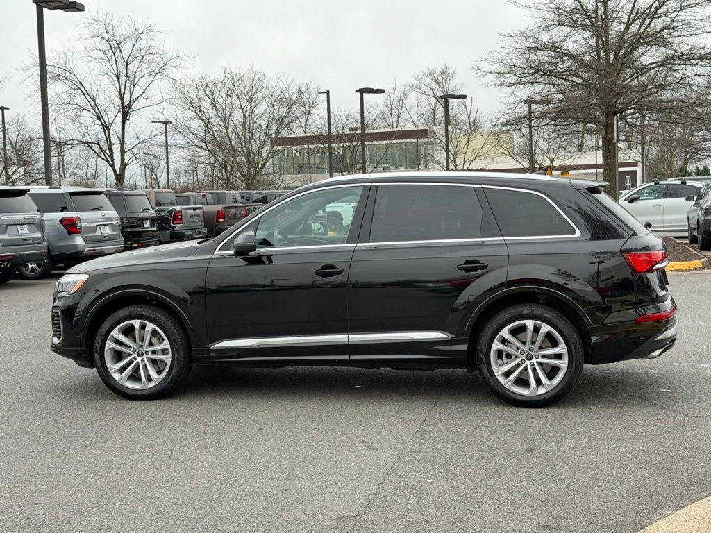 Used 2025 Audi Q7 3.0T Premium Plus image 10