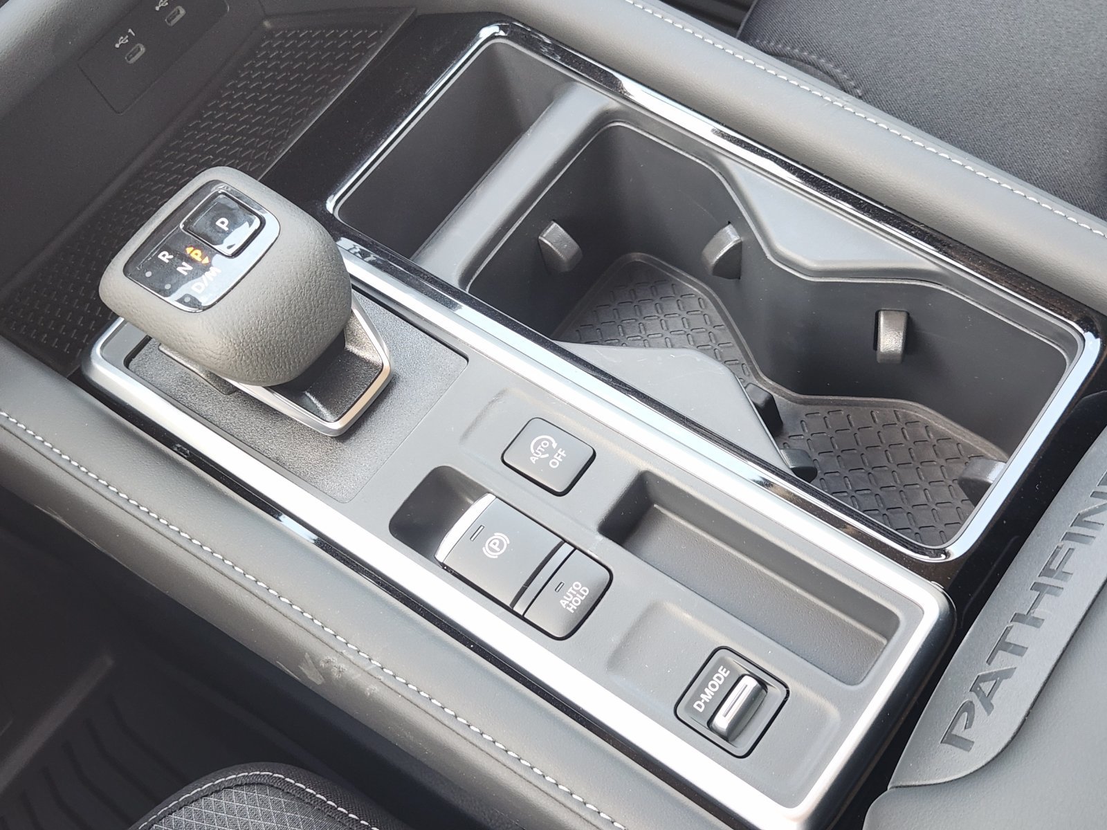 New 2026 Nissan Pathfinder SV FWD image 19