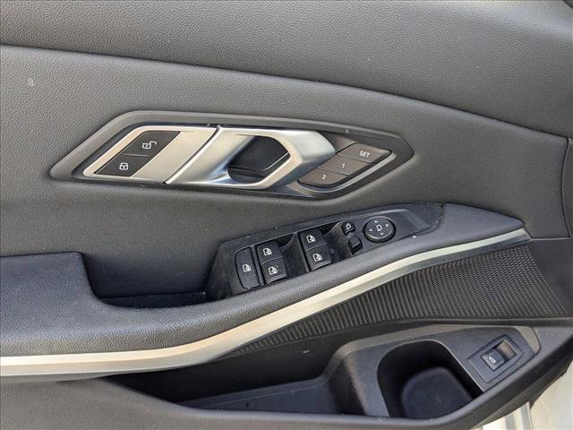 Used 2020 BMW M340i w/ Parking Assistance Package image 9