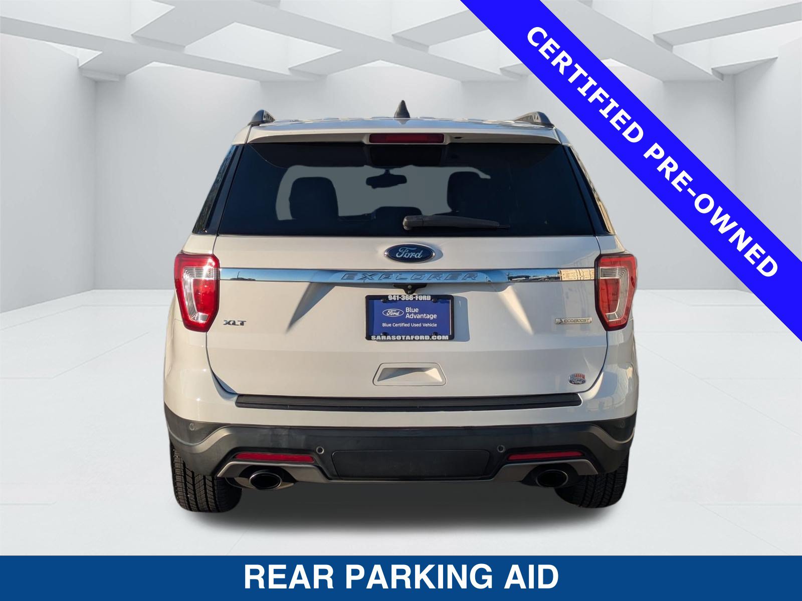 Used 2018 Ford Explorer XLT w/ Class II Trailer Tow Package FWD image 6