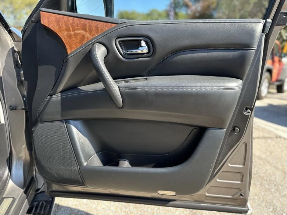 Used 2018 INFINITI QX80 2WD image 24