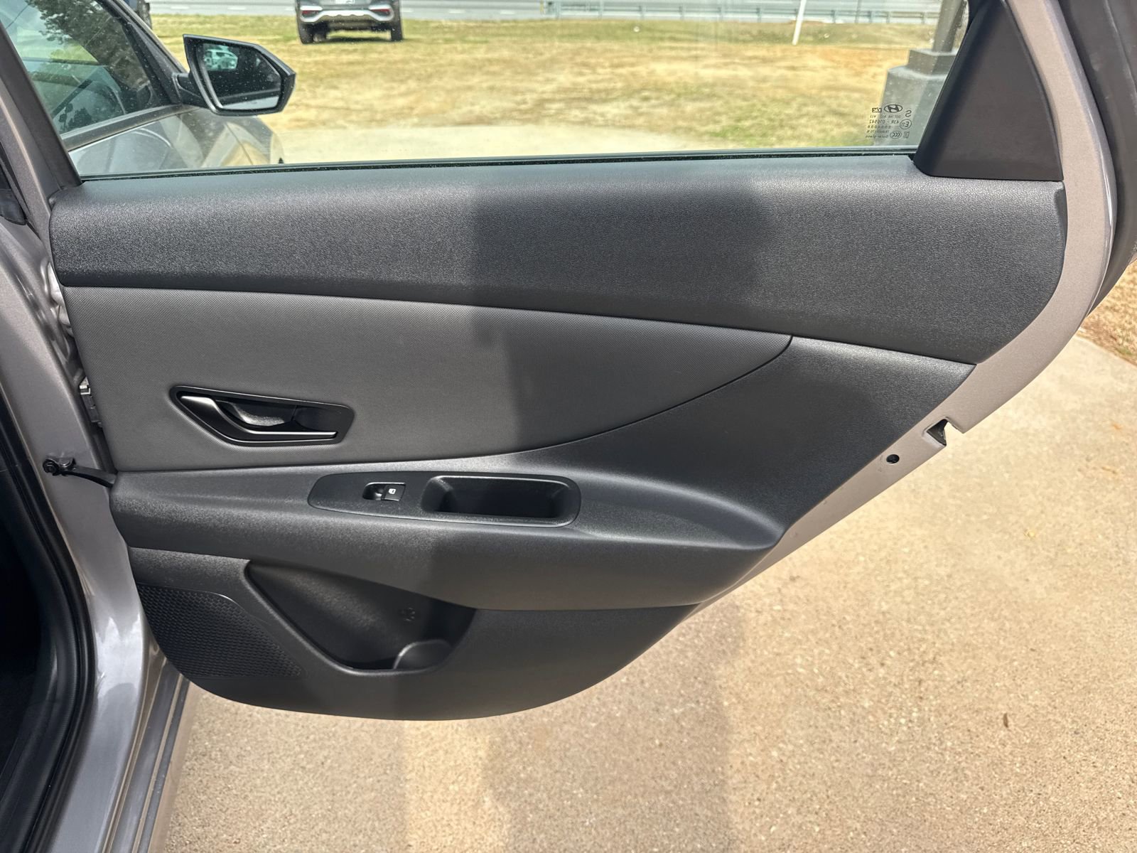 Certified 2025 Hyundai Elantra Sport FWD image 16