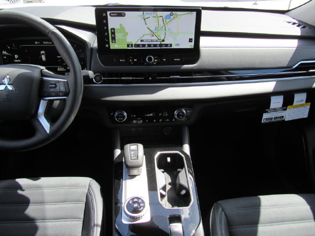 New 2026 Mitsubishi Outlander SE FWD image 19