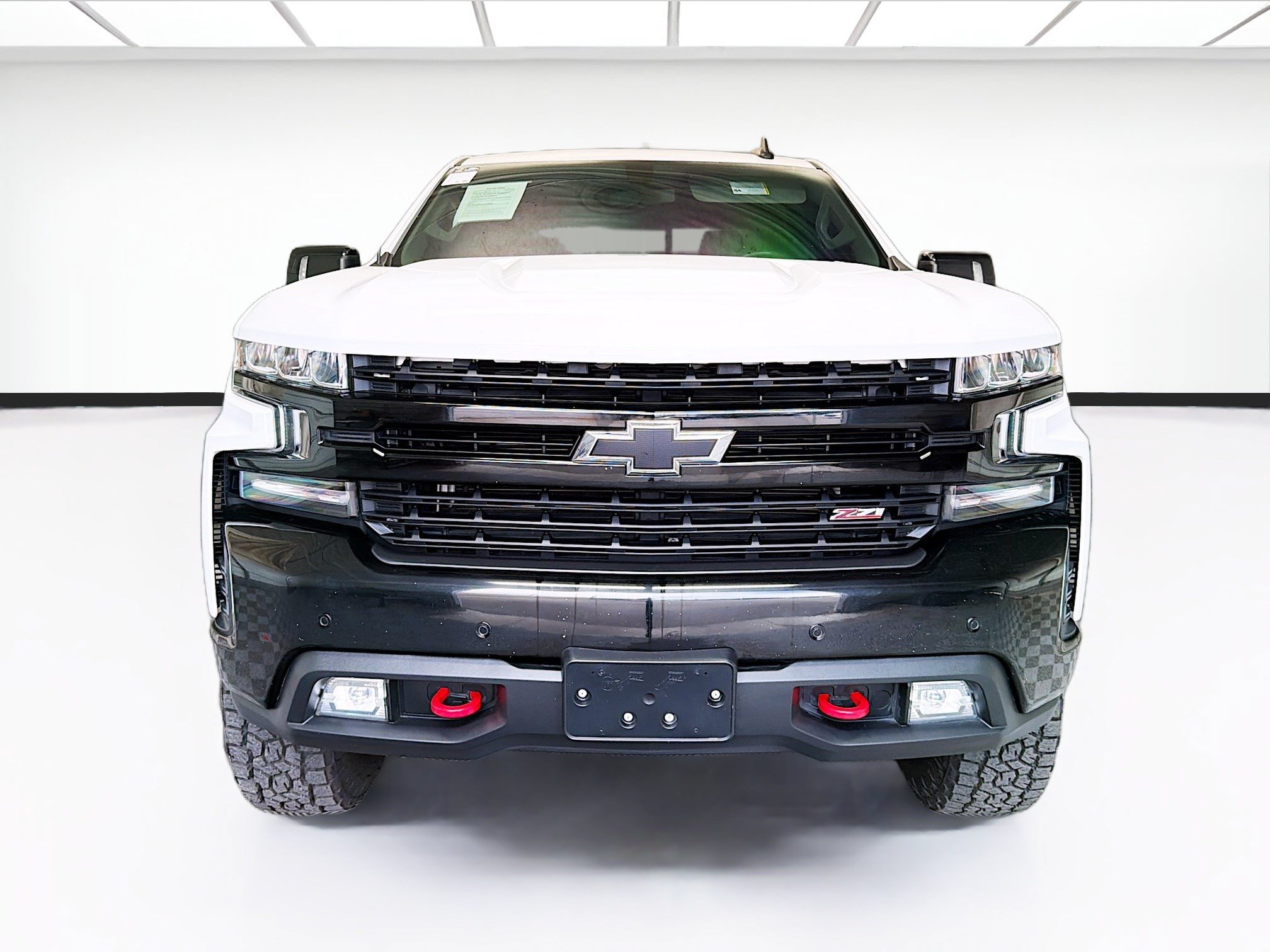 Used 2019 Chevrolet Silverado 1500 LT Trail Boss AWD/4WD image 2