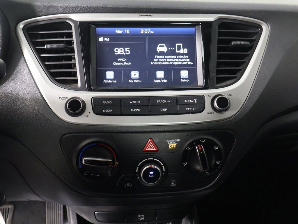 Used 2022 Hyundai Accent SEL image 37