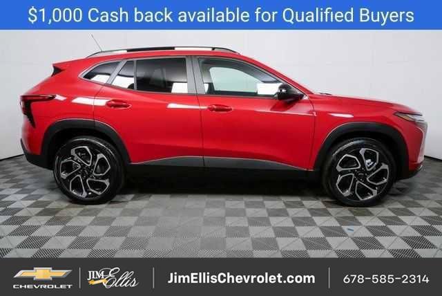 New 2026 Chevrolet Trax RS w/ Sunroof Package FWD image 2