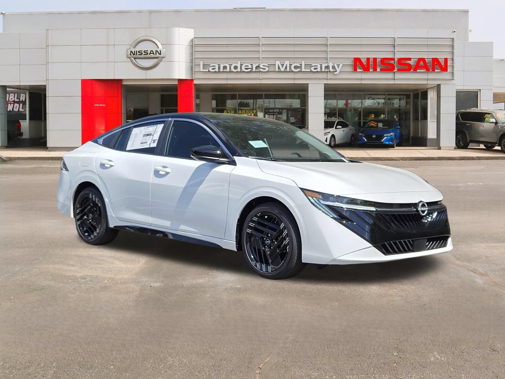 New 2026 Nissan Sentra SR w/ Floor Mat Package