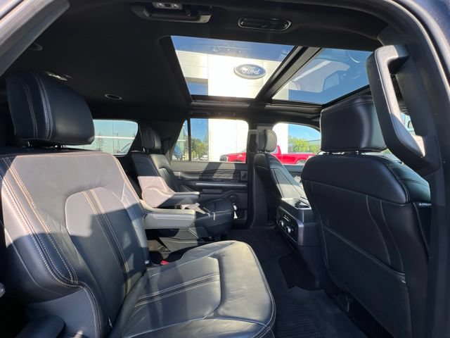 Used 2023 Ford Expedition Max Platinum AWD/4WD image 13
