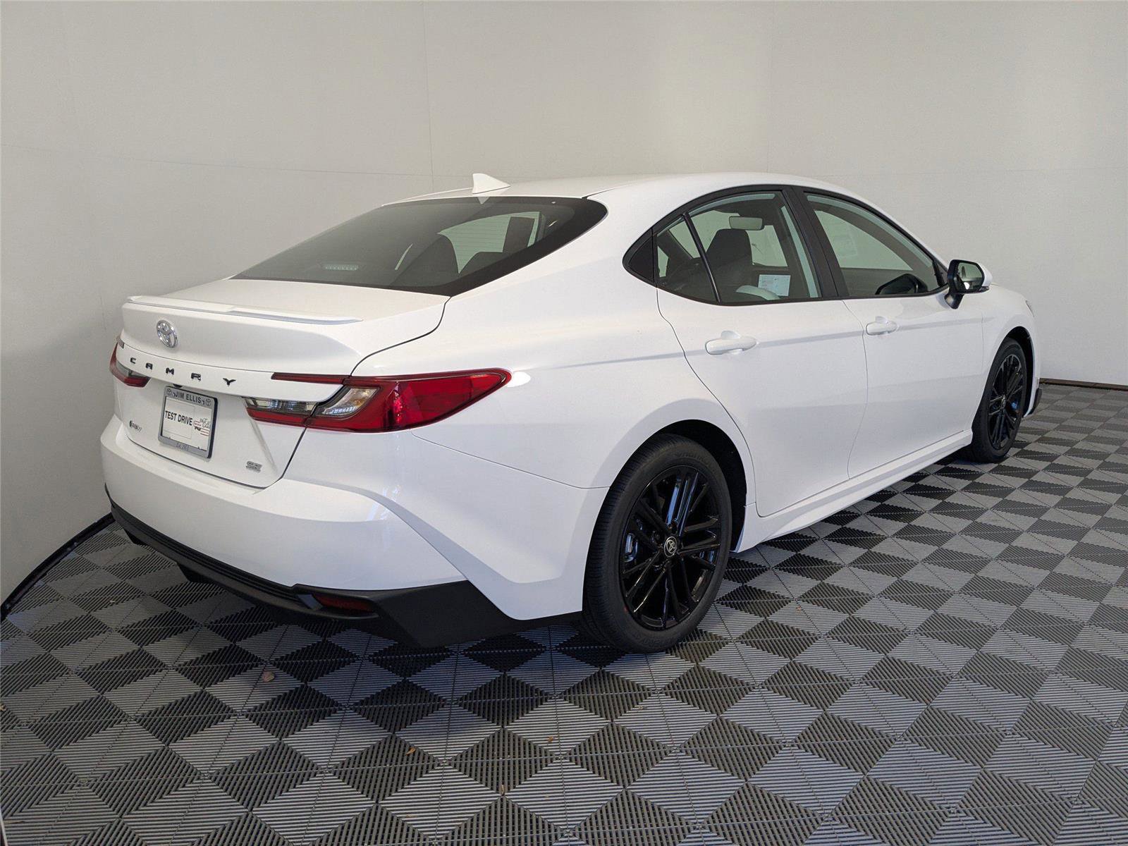 New 2026 Toyota Camry SE image 22