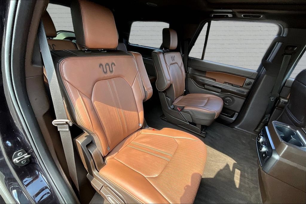 Used 2023 Ford Expedition King Ranch AWD/4WD image 25