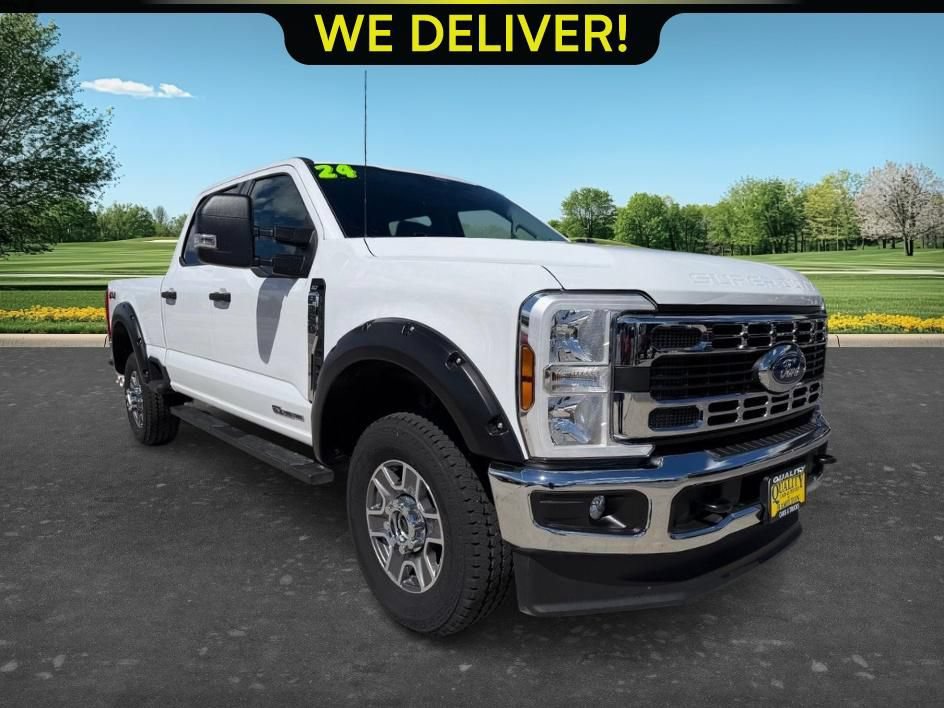 Used 2024 Ford F350 XLT AWD/4WD image 8