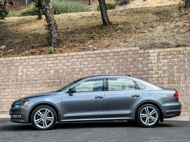 Used 2015 Volkswagen Passat 1.8T SEL Premium FWD image 15