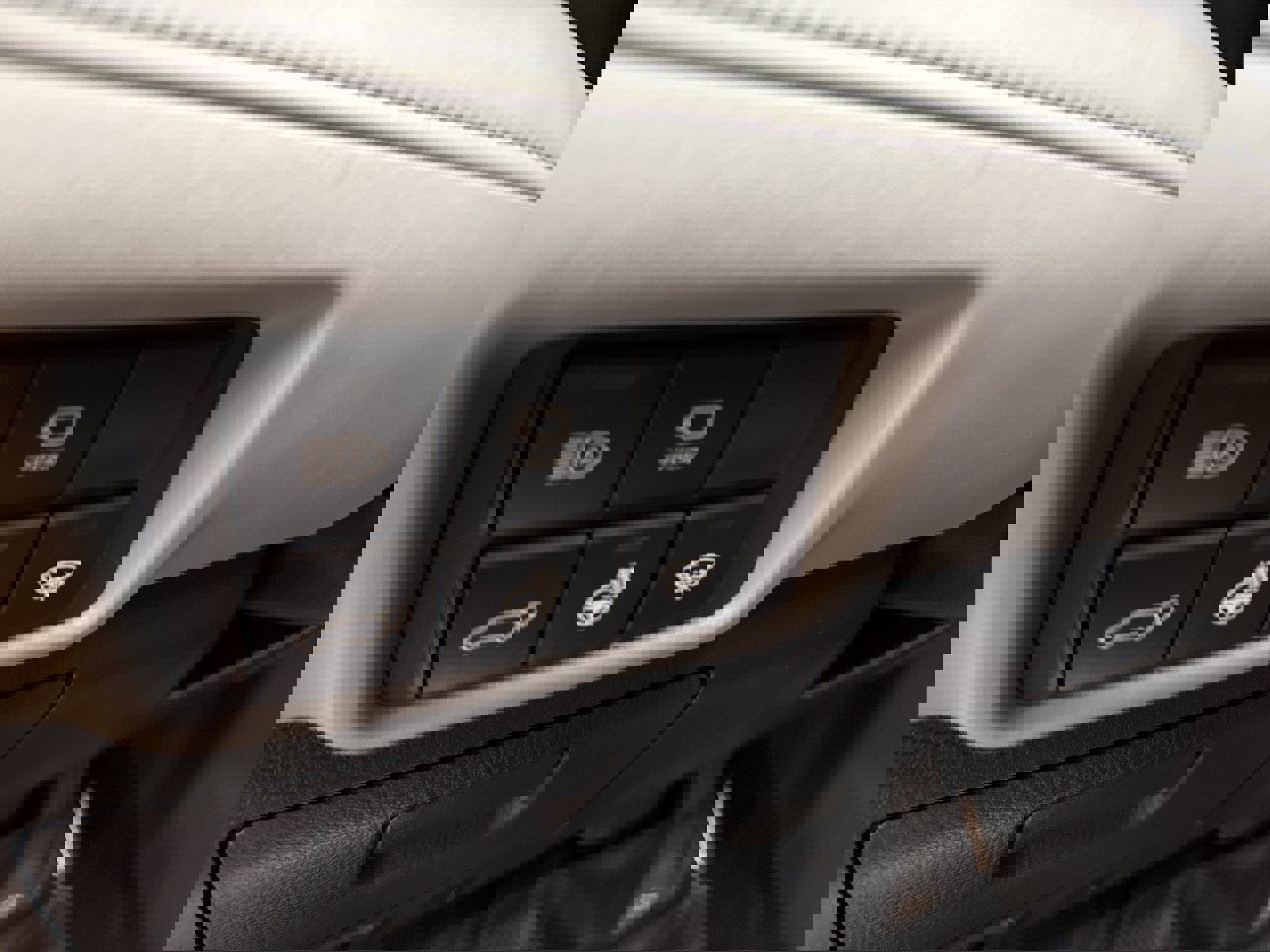 Used 2022 Toyota Highlander Platinum image 32