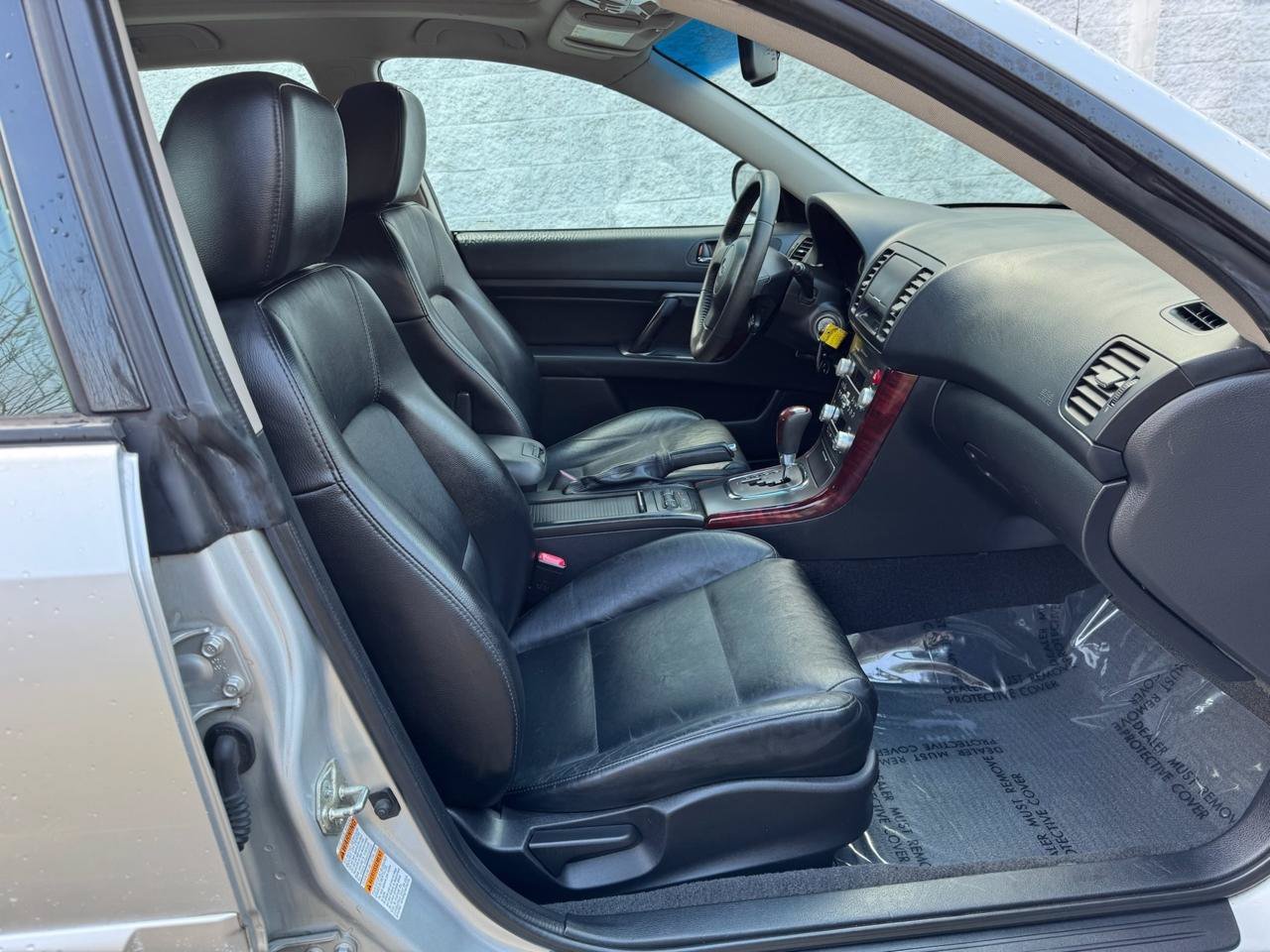 Used 2007 Subaru Outback 2.5i Limited AWD/4WD image 19