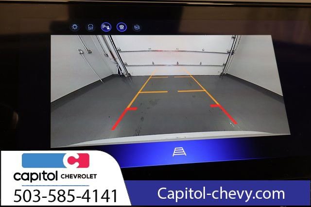 Used 2027 Chevrolet Bolt RS FWD image 25