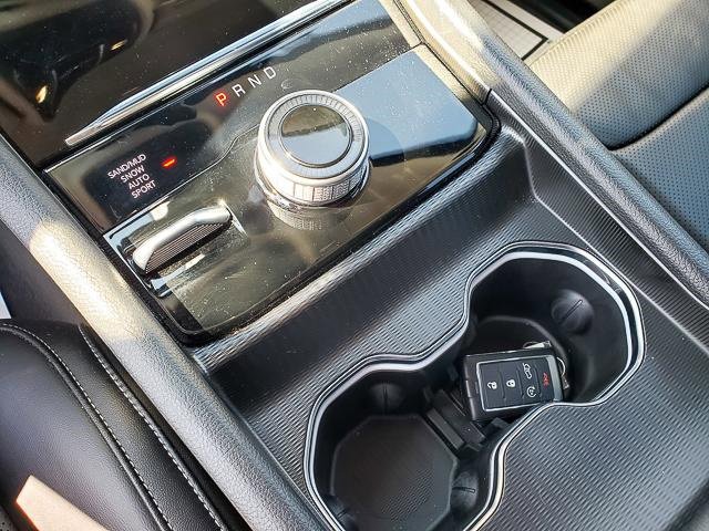 Used 2024 Jeep Grand Cherokee Limited w/ Luxury Tech Group II image 14