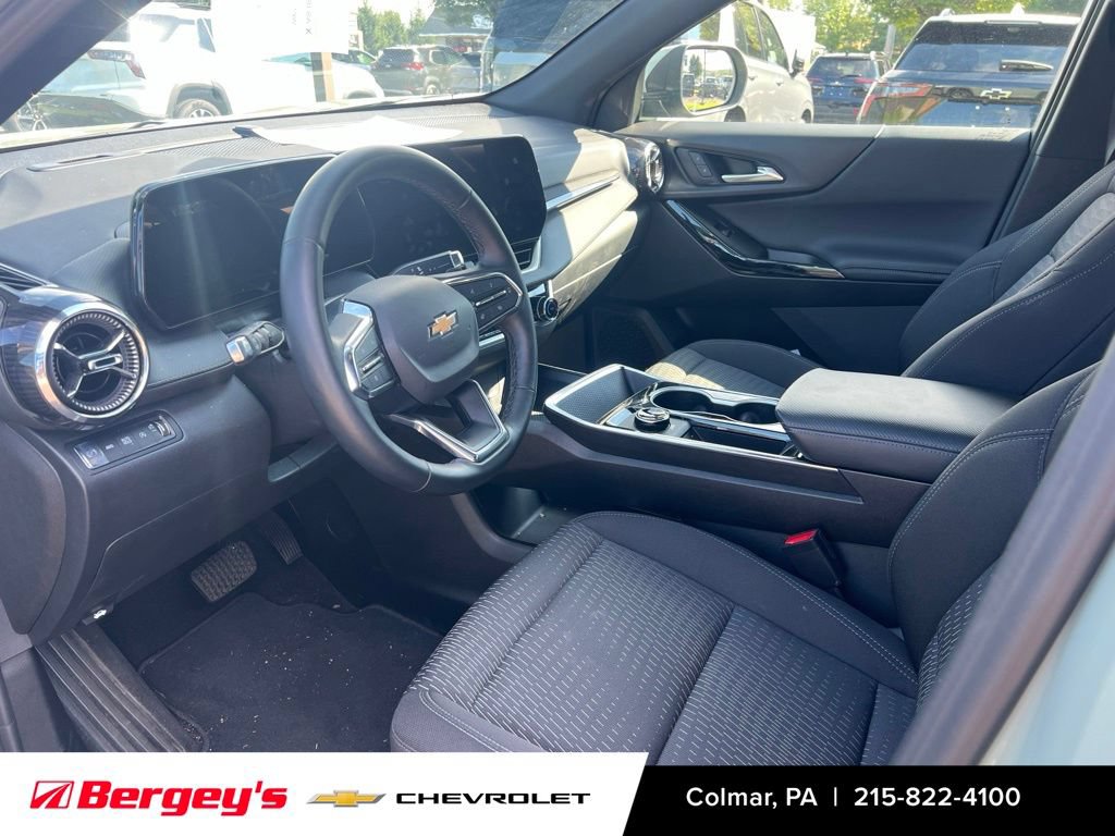 Certified 2026 Chevrolet Equinox LT AWD/4WD image 9