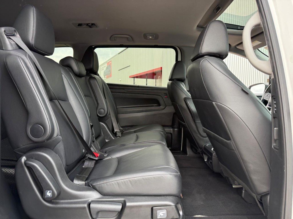 Used 2024 Honda Odyssey EX-L image 12