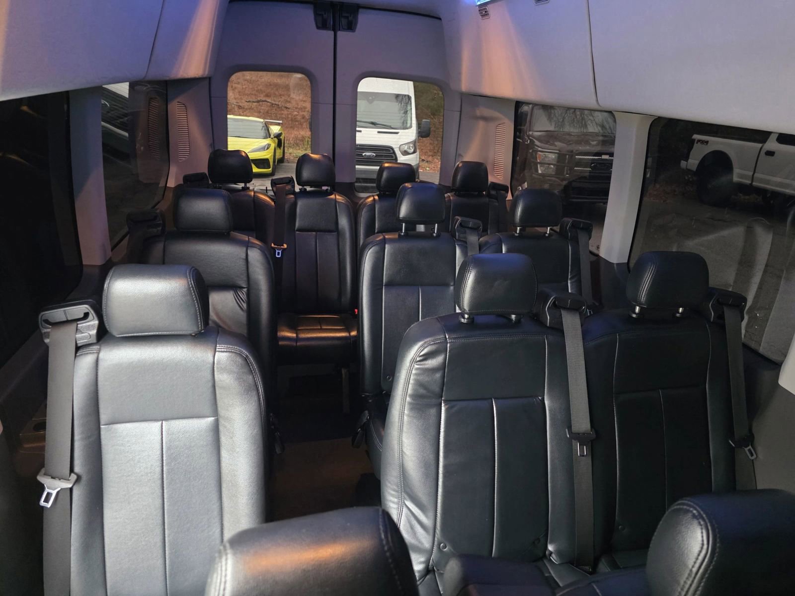 Used 2020 Ford Transit 350 XL image 29