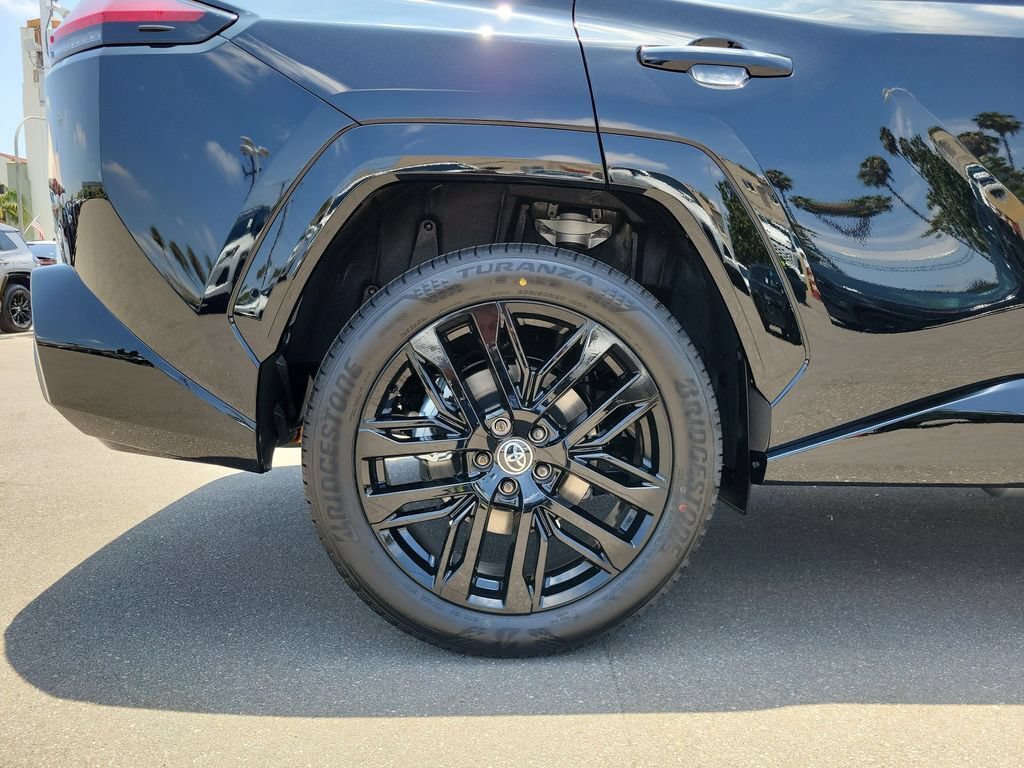 New 2026 Toyota RAV4 XSE AWD/4WD image 5