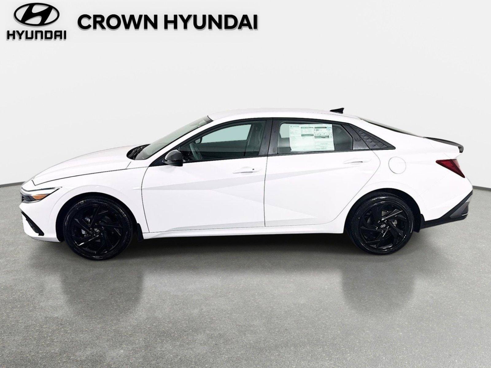 New 2026 Hyundai Elantra Sport FWD image 8