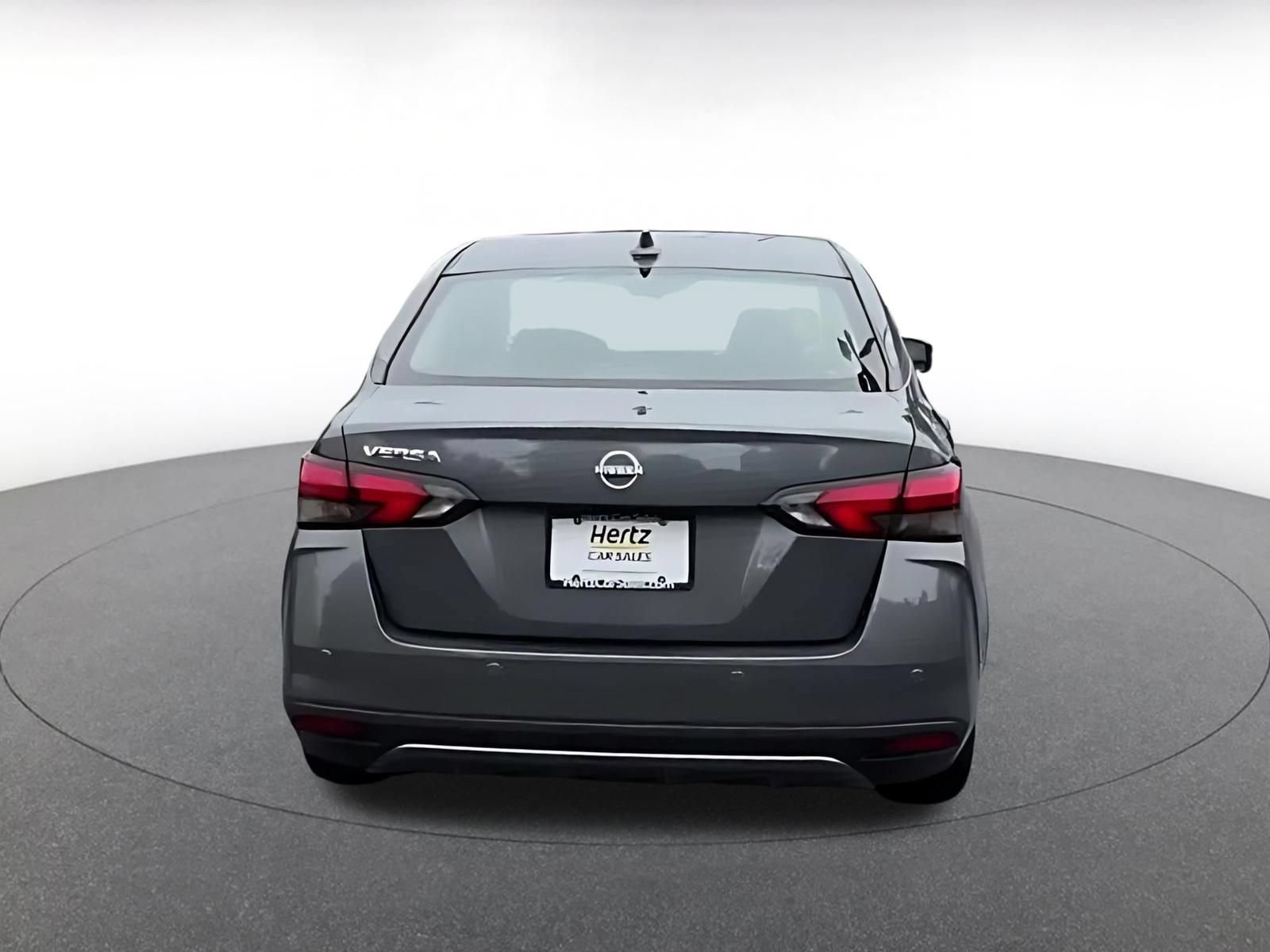 Used 2025 Nissan Versa SV FWD image 12