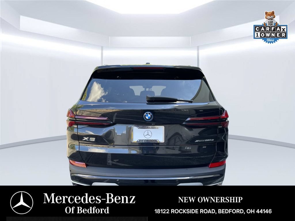 Used 2024 BMW X5 xDrive50e w/ Premium Package AWD/4WD image 6
