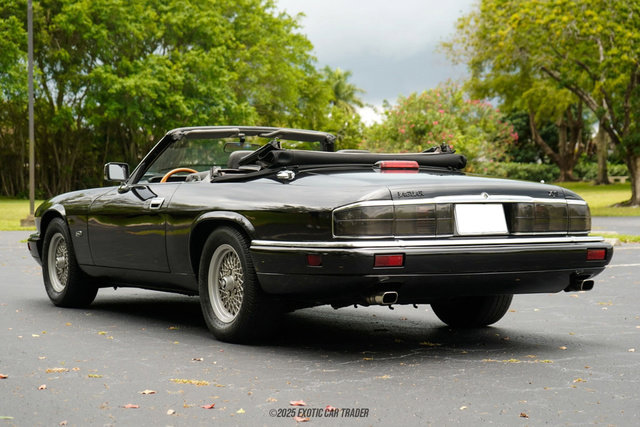 Used 1994 Jaguar XJS 4.0 Convertible image 6