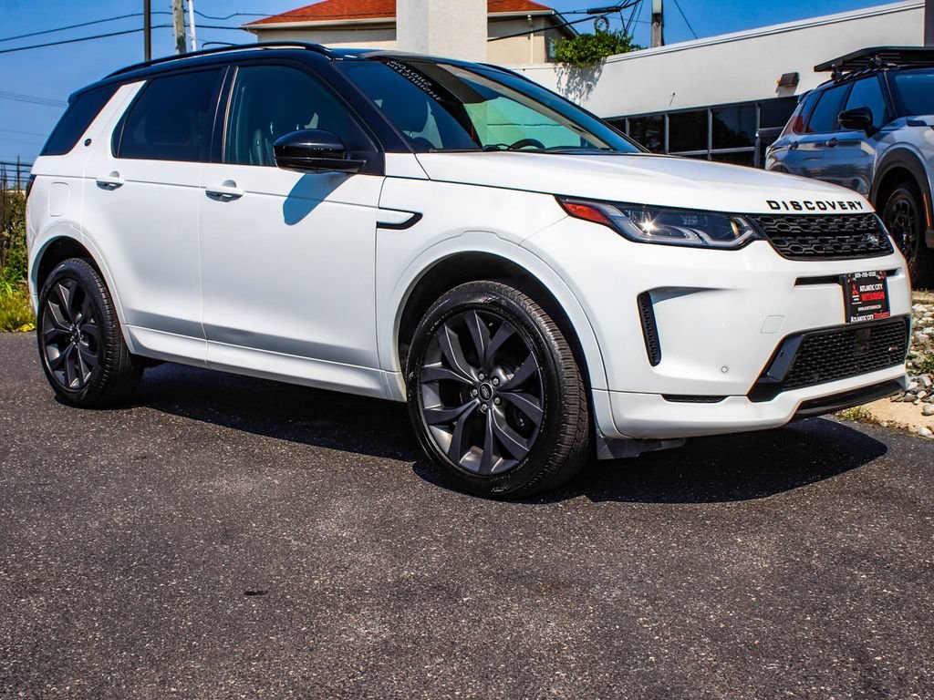 Used 2022 Land Rover Discovery Sport SE R-Dynamic AWD/4WD image 3