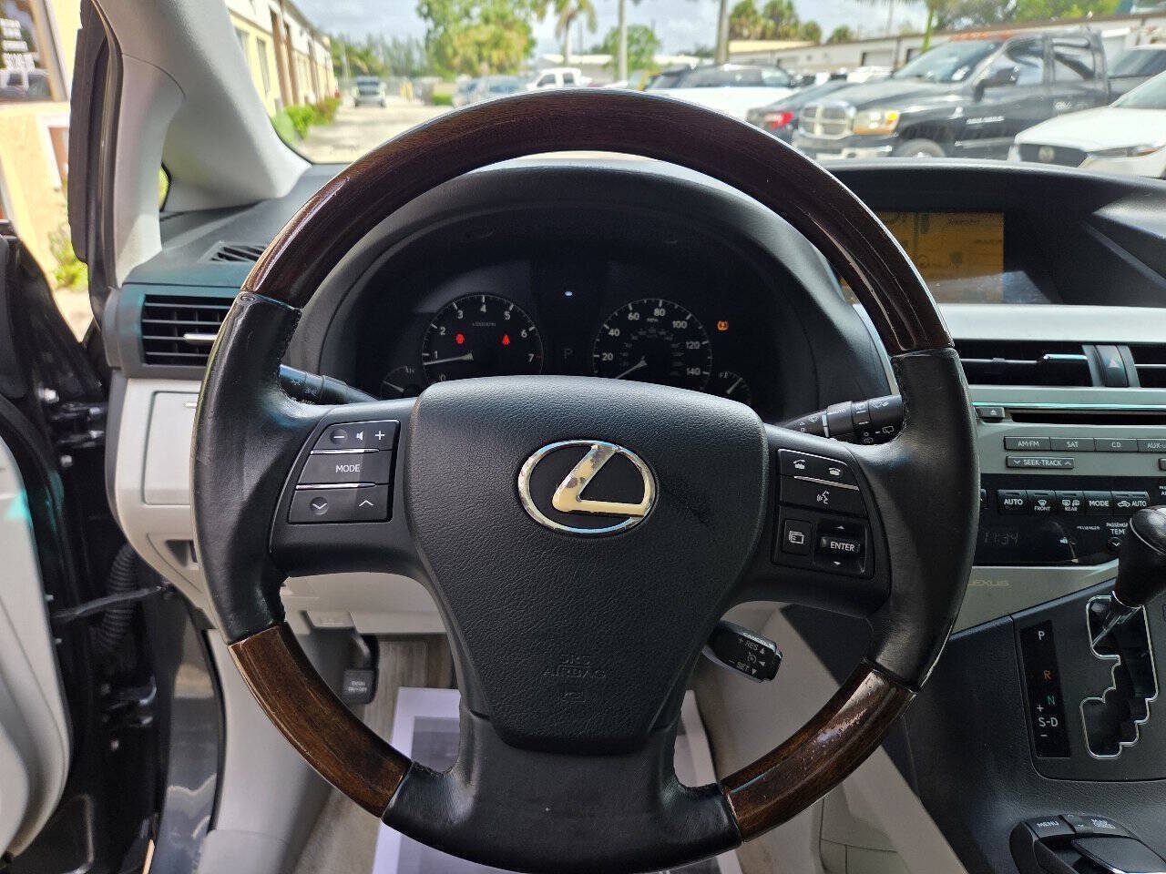 Used 2010 Lexus RX 350 2WD image 16