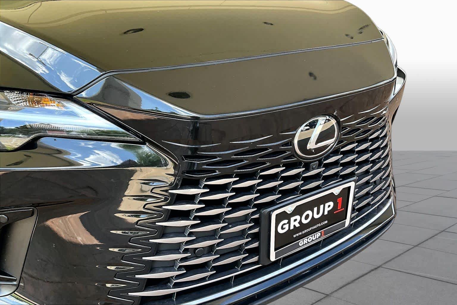 Used 2026 Lexus RX 350 Premium w/ Convenience Package FWD image 27
