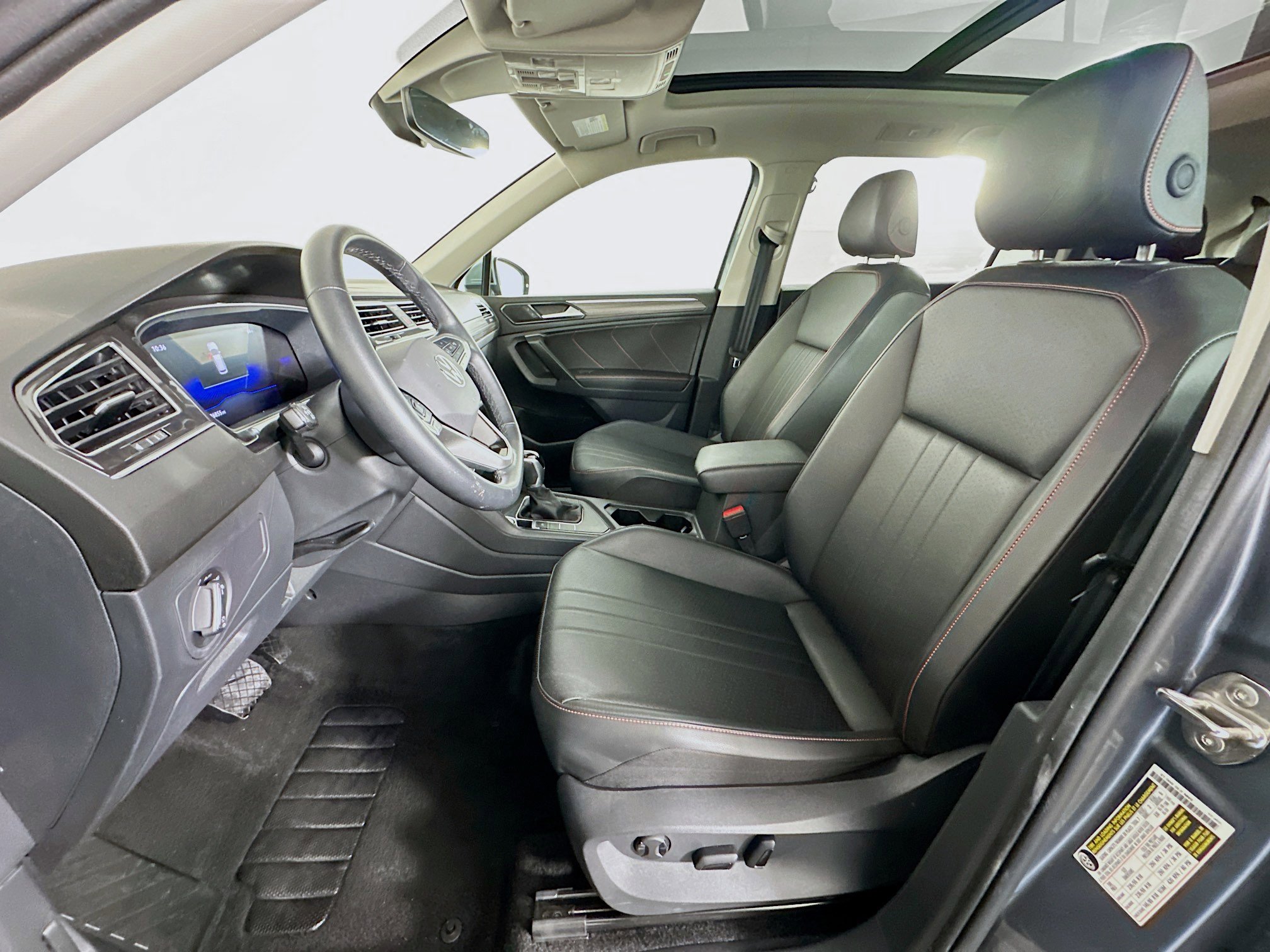 Used 2024 Volkswagen Tiguan Wolfsburg Edition image 13