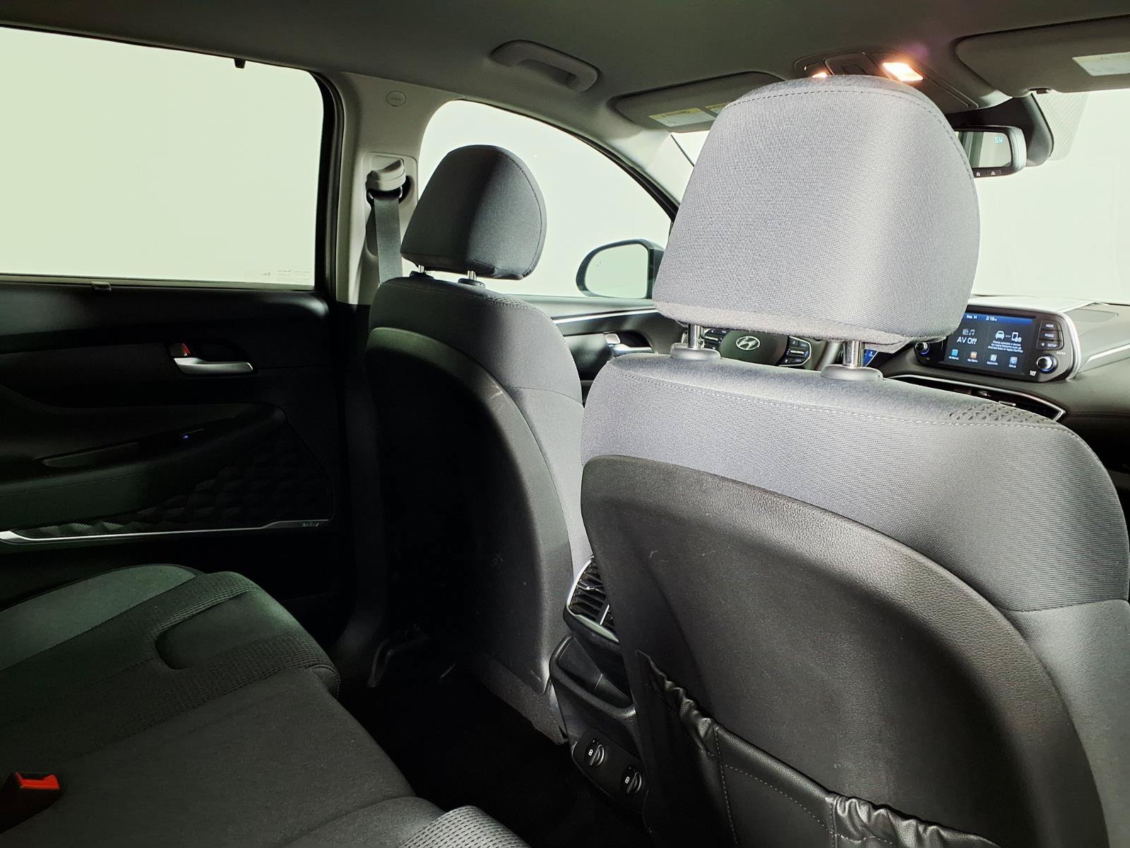 Used 2019 Hyundai Santa Fe SEL FWD image 11