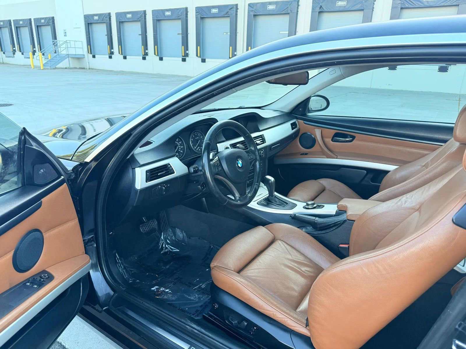 Used 2008 BMW 335xi Coupe AWD/4WD image 9