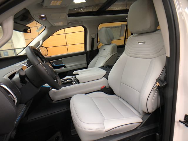 New 2027 Ford Expedition Max Platinum w/ Platinum Ultimate Package AWD/4WD image 10