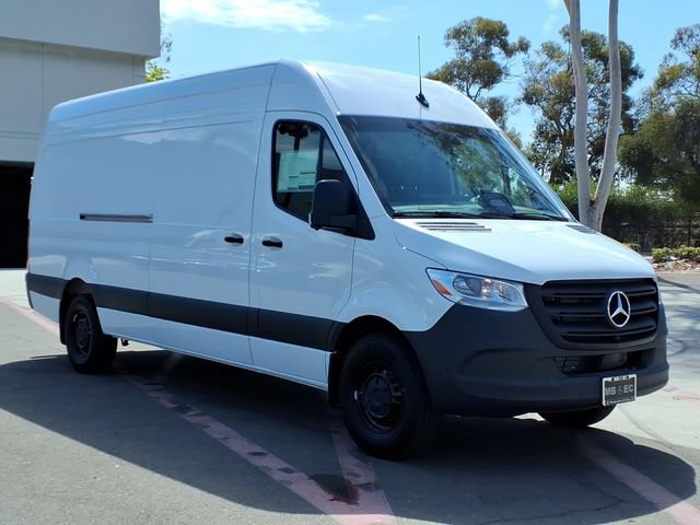 New 2026 Mercedes-Benz Sprinter 2500 image 18