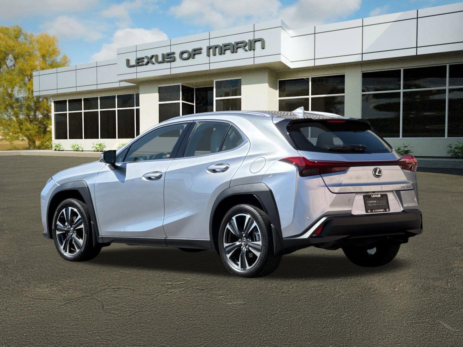 Used 2024 Lexus UX 250h FWD image 3