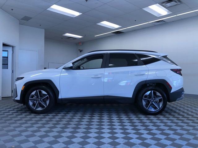 Used 2025 Hyundai Tucson SEL FWD image 12