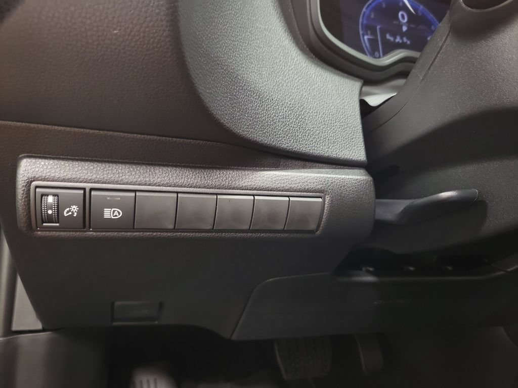 Used 2026 Toyota Corolla LE FWD image 25