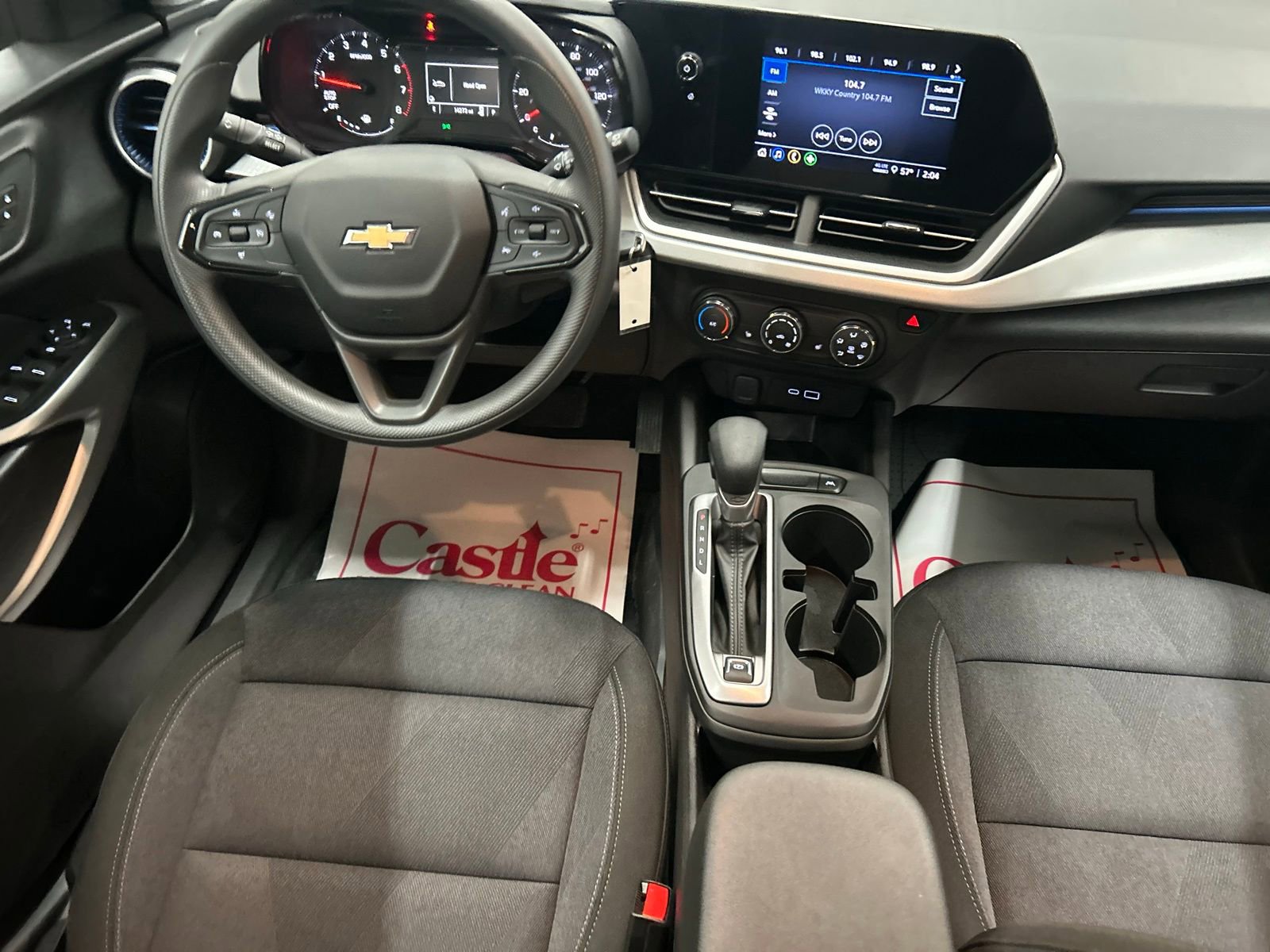 Used 2024 Chevrolet Trax LS w/ LS Convenience Package image 26