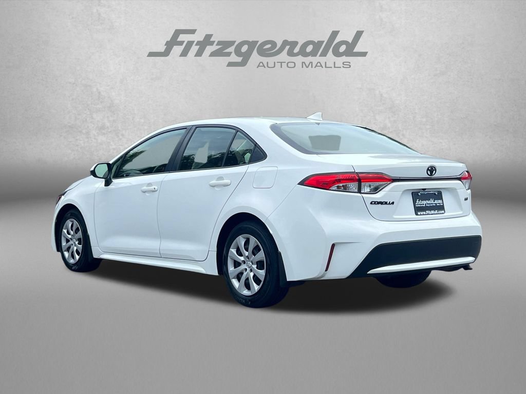 Used 2022 Toyota Corolla LE FWD image 9