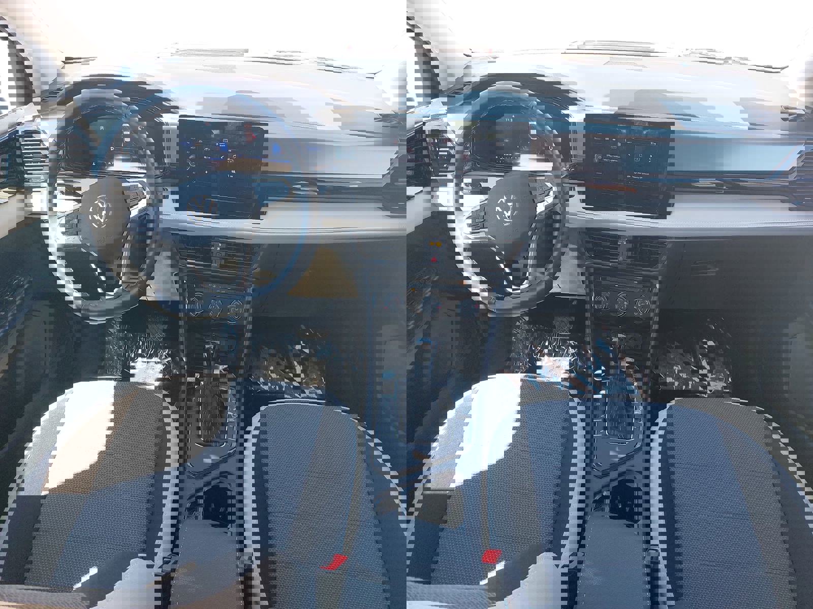 Used 2025 Volkswagen Taos S FWD image 9